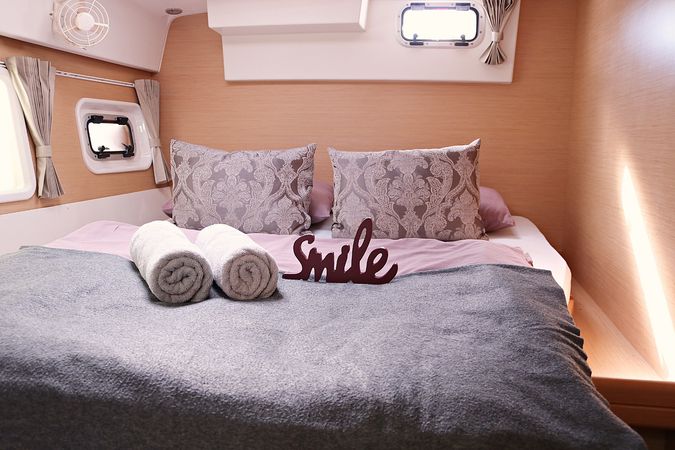 Lagoon 421 | Happiness