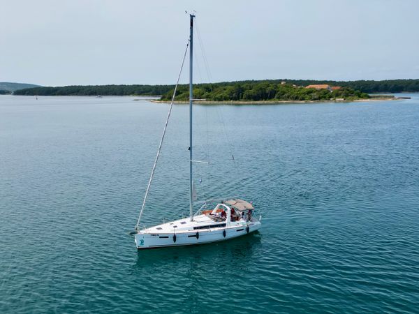 Beneteau Oceanis 41.1 | Buddy