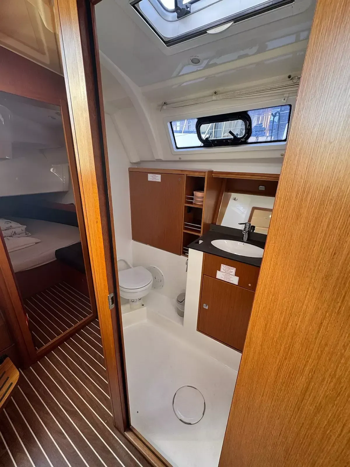 Bavaria Cruiser 41 | Maestral