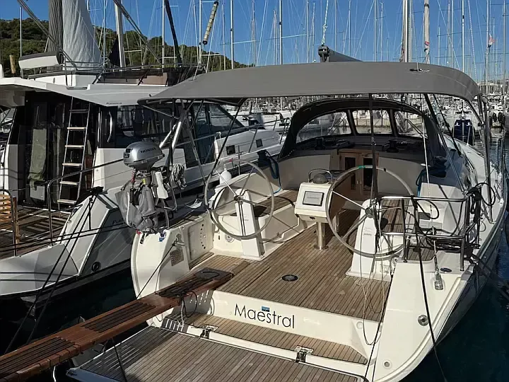 Bavaria Cruiser 41 | Maestral