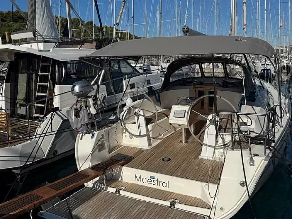 Bavaria Cruiser 41 | Maestral