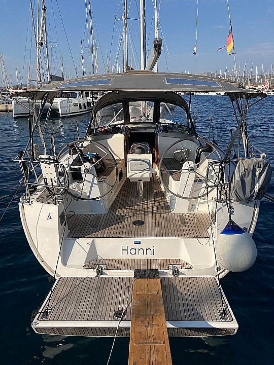 Bavaria Cruiser 37 | Hanni
