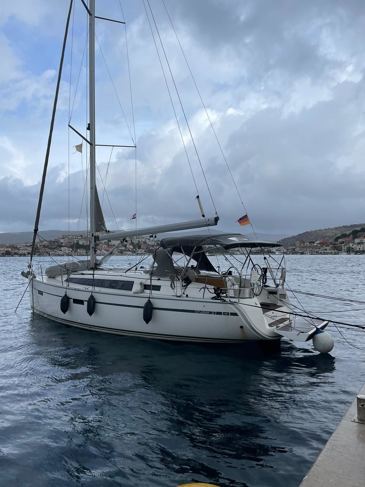 Bavaria Cruiser 37 | Hanni