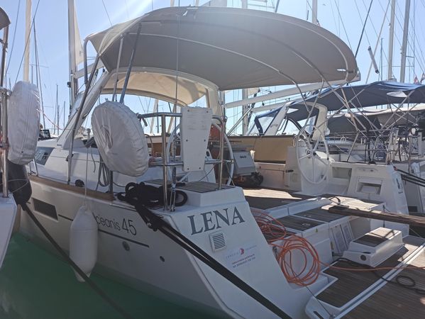 Beneteau Oceanis 45 | Lena