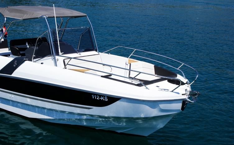 Beneteau Flyer 8.8 Spacedeck | Beneteau Flyer 8.8 Spacedeck