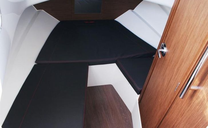 Beneteau Flyer 8.8 Spacedeck | Beneteau Flyer 8.8 Spacedeck