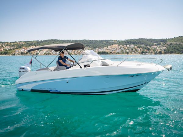 Beneteau Flyer 750 | Beneteau 750 Flyer