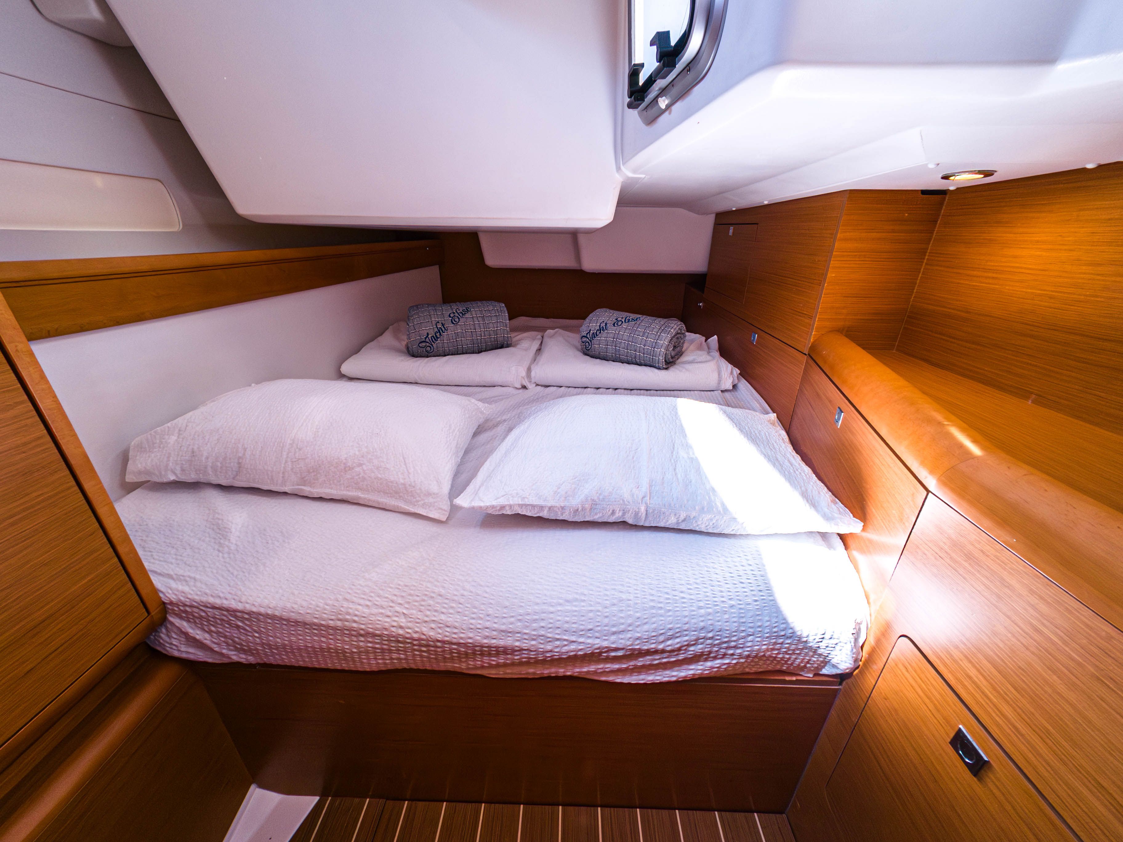 Jeanneau Sun Odyssey 519 | Elise af Sweden