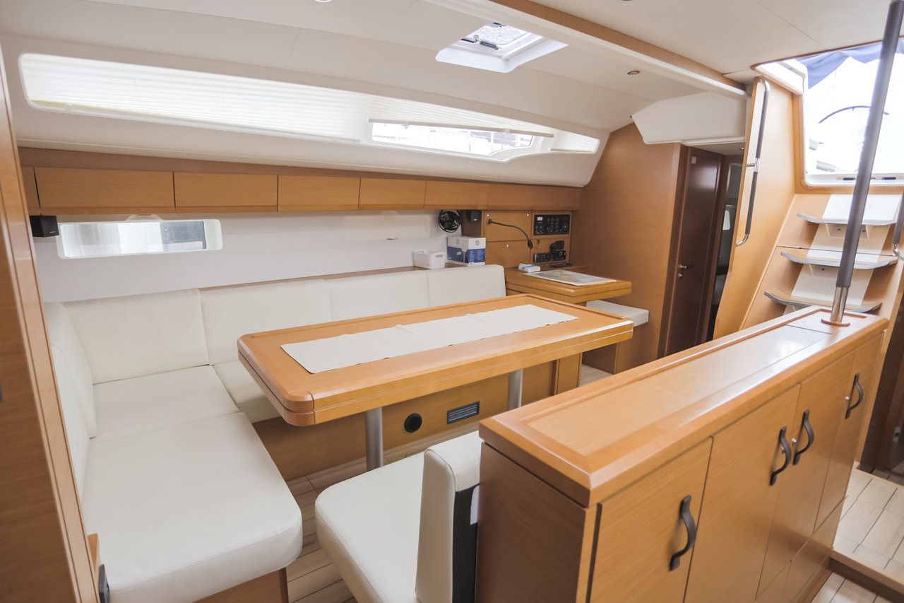 Jeanneau 54 | Blue Angel