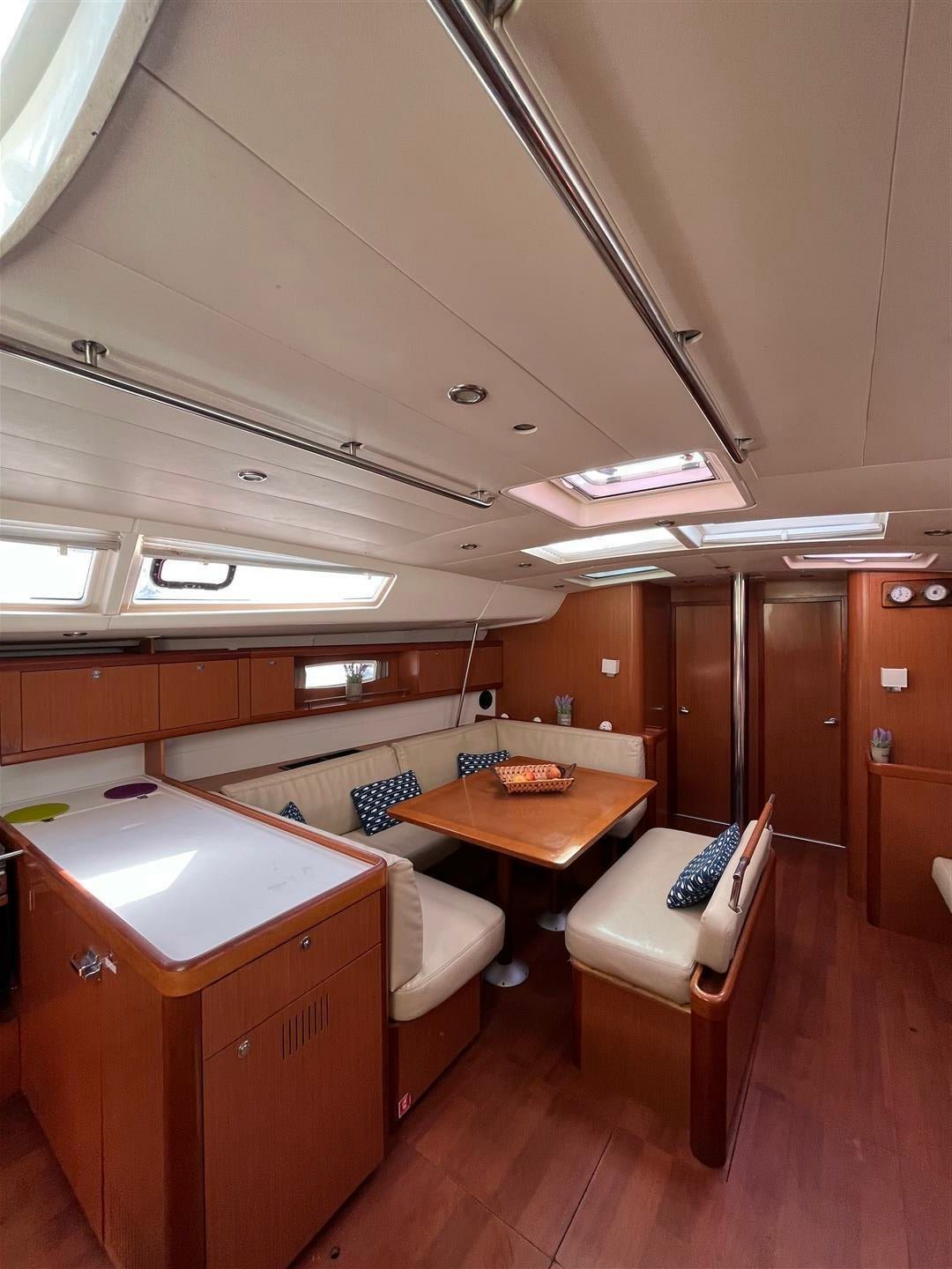 Beneteau Oceanis 54 | Maistra