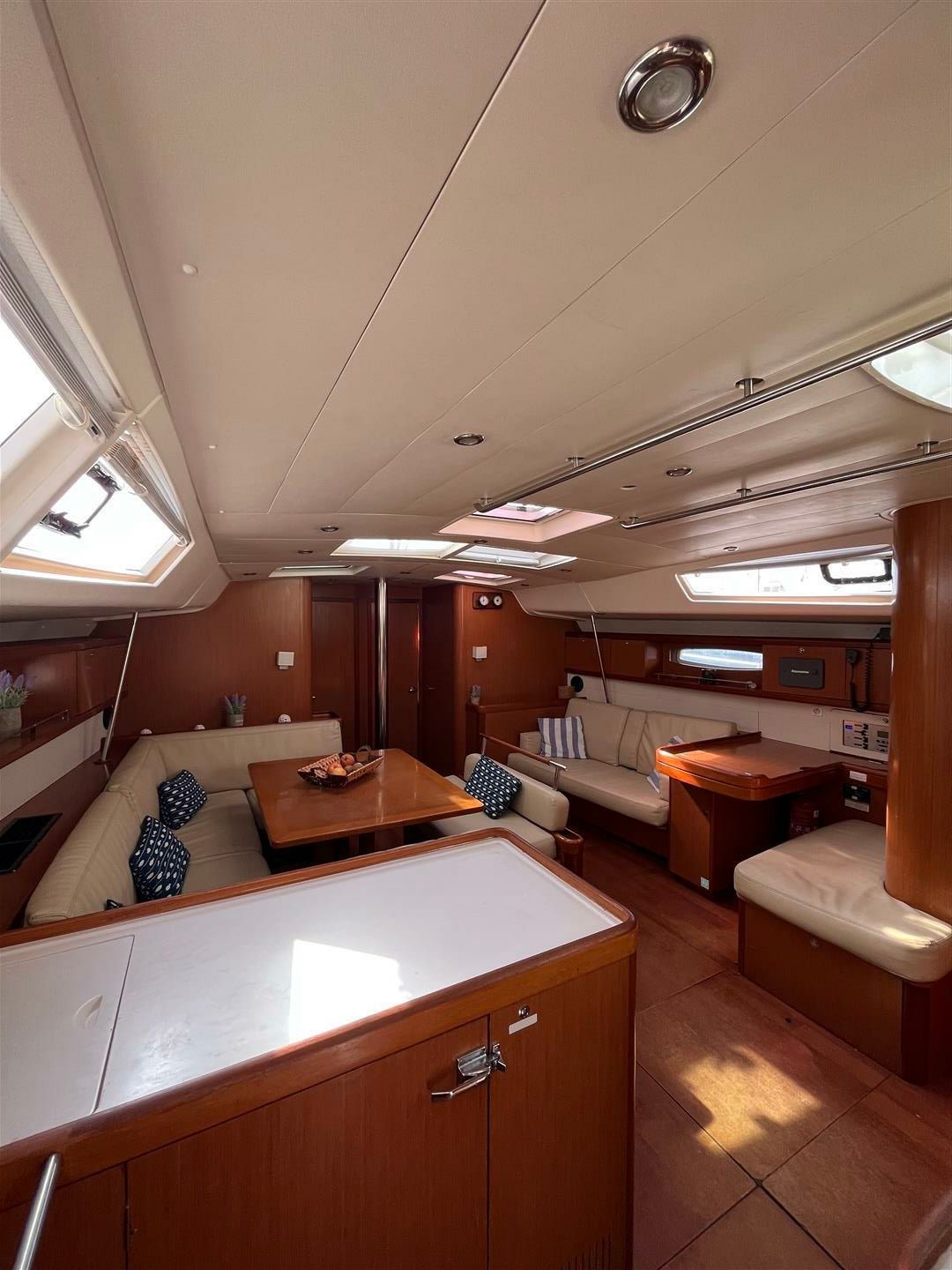 Beneteau Oceanis 54 | Maistra