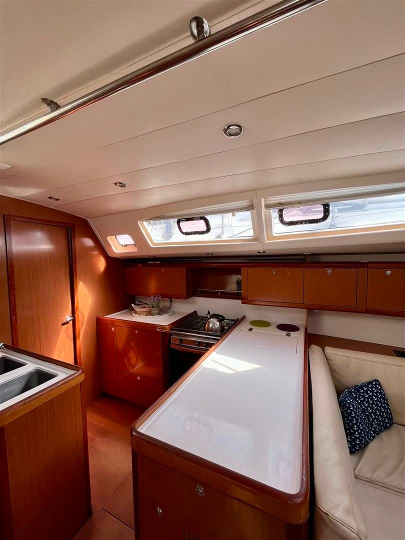 Beneteau Oceanis 54 | Maistra