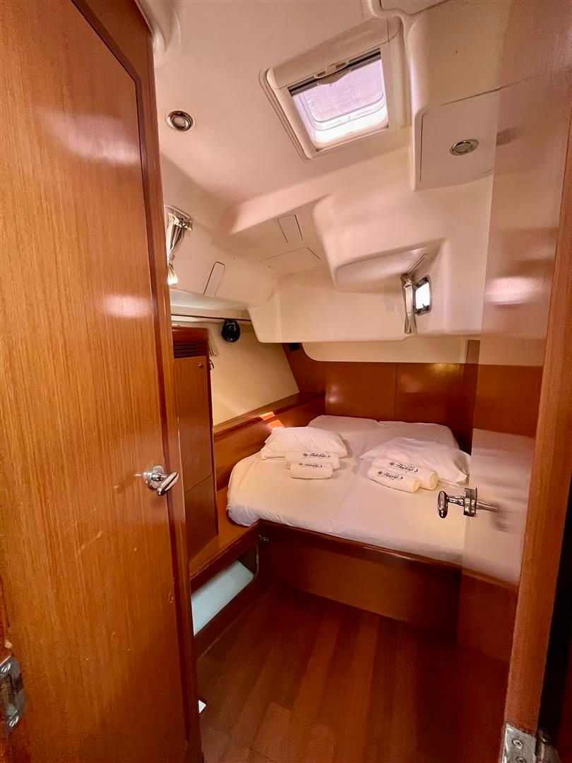 Beneteau Oceanis 54 | Maistra