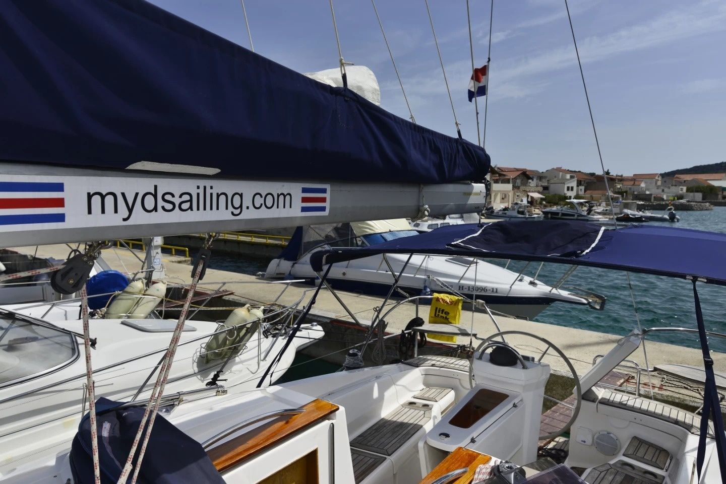 Elan 344 Impression | Amazone