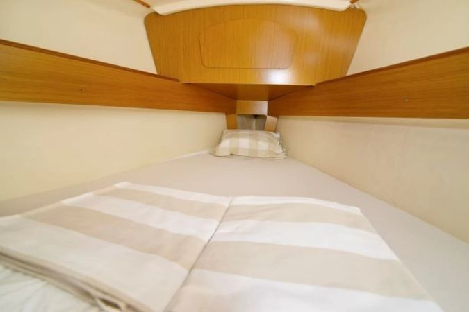 Jeanneau Sun Odyssey 32 | Carmen
