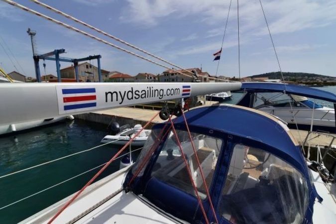 Jeanneau Sun Odyssey 32 | Carmen