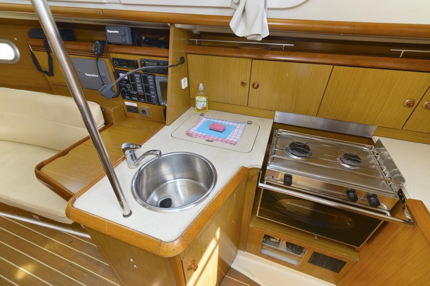 Jeanneau Sun Odyssey 32 | Carmen