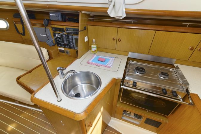 Jeanneau Sun Odyssey 32 | Carmen
