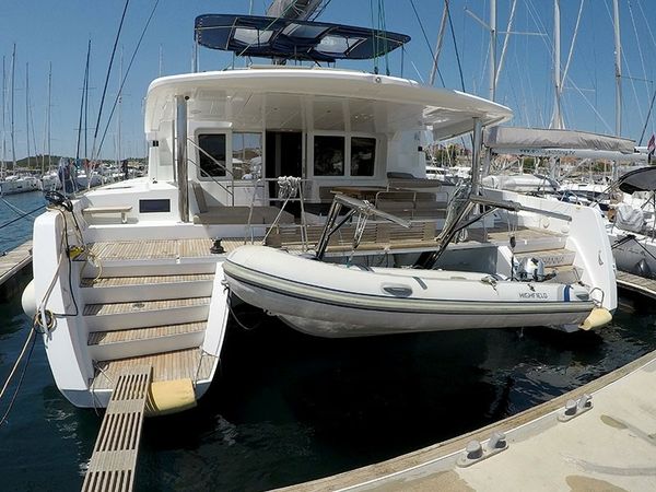 Lagoon 52 F | Linahanna