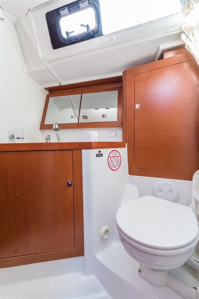 Beneteau Oceanis 45 | Zoa