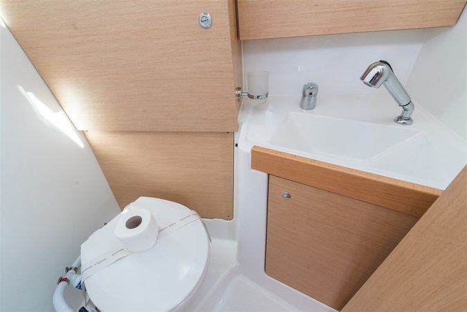 Beneteau Oceanis 38 | Luce