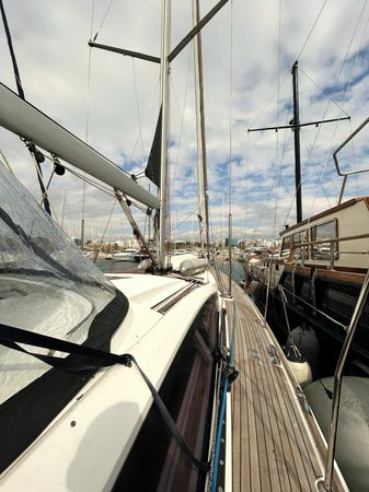 Jeanneau 57 | Messenger