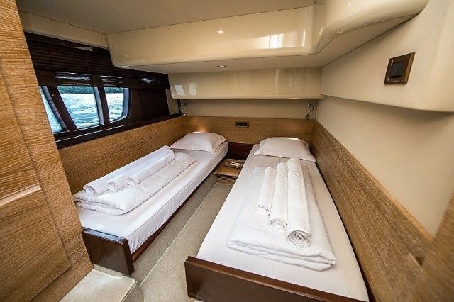 Azimut 47 Fly | Skyfall