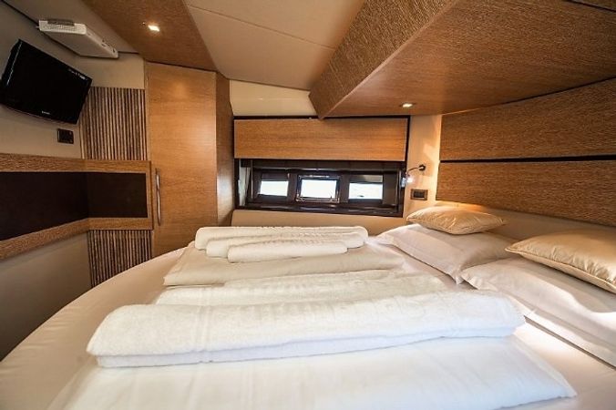 Azimut 47 Fly | Skyfall