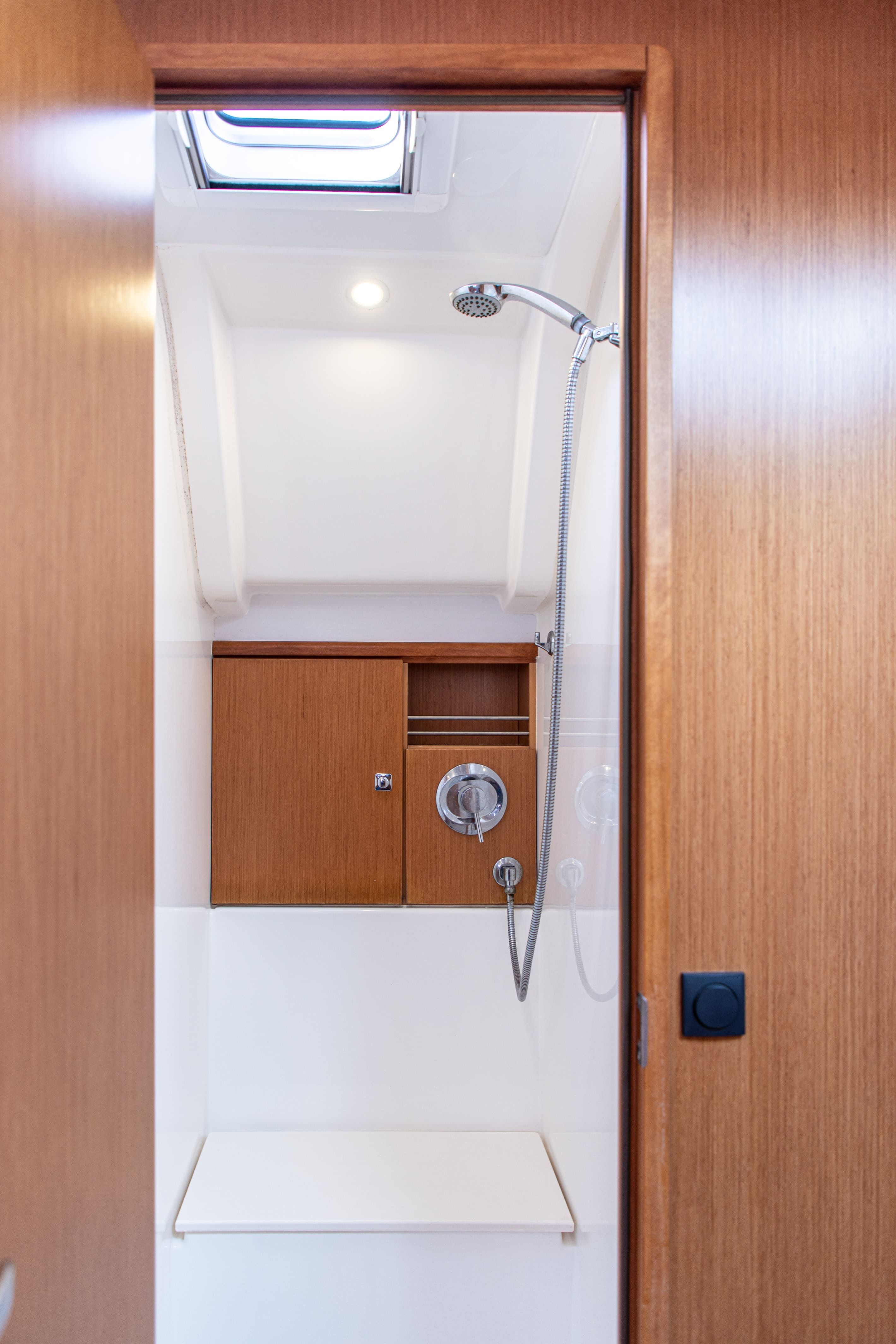 Bavaria Cruiser 51 | Philoctetes