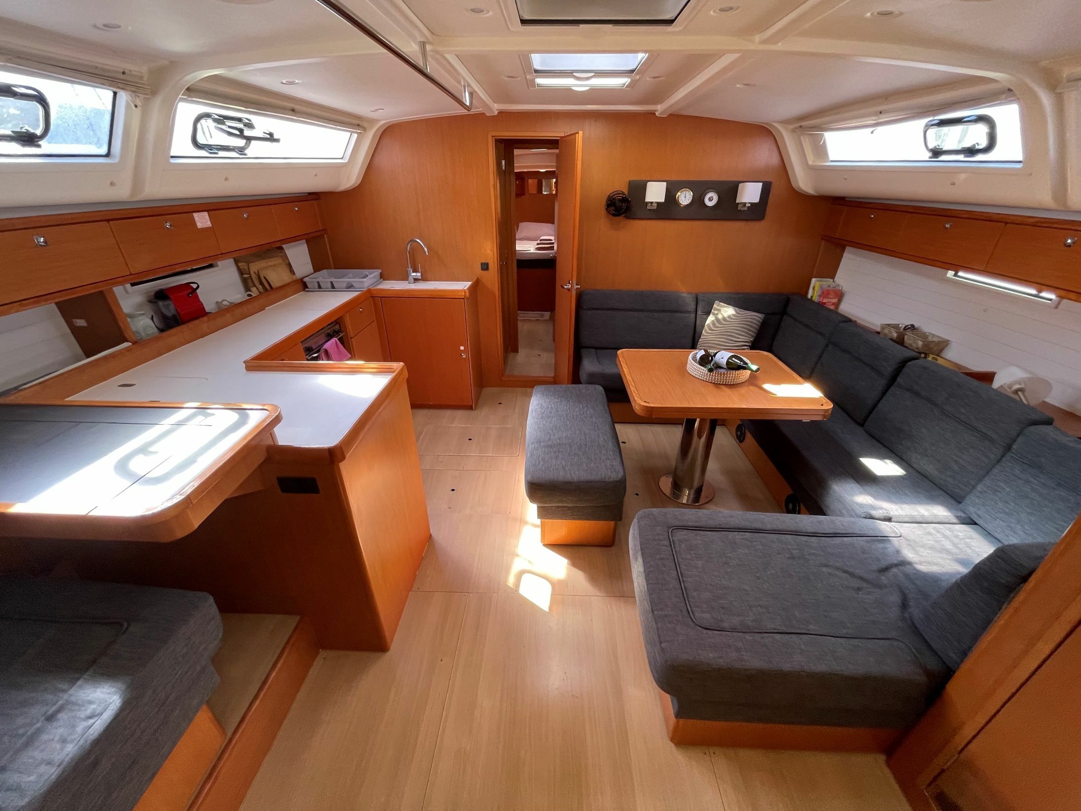 Bavaria Cruiser 51 | Philoctetes