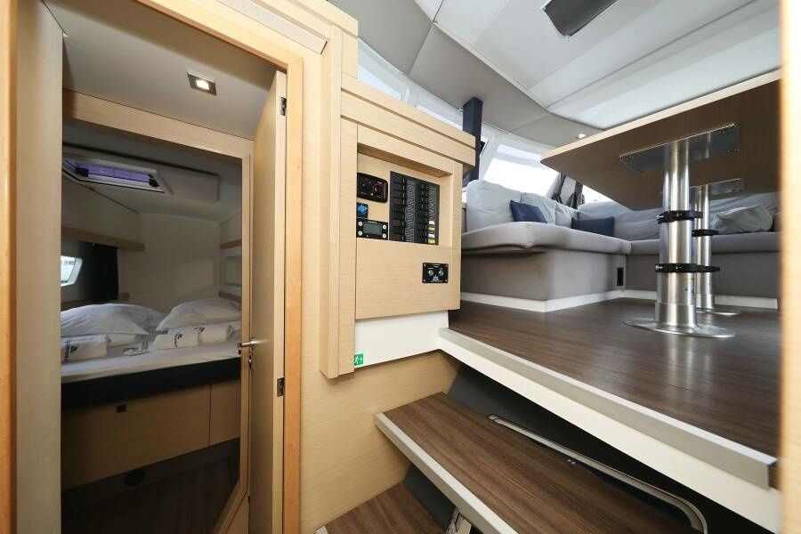 Fountaine Pajot Lucia 40 | Luce