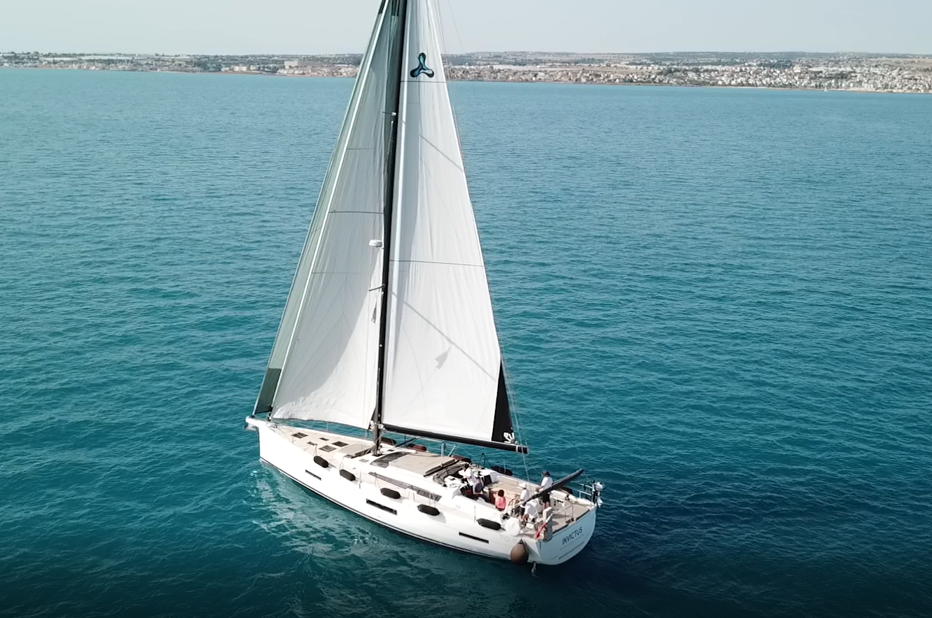 Dufour 56 | Invictus