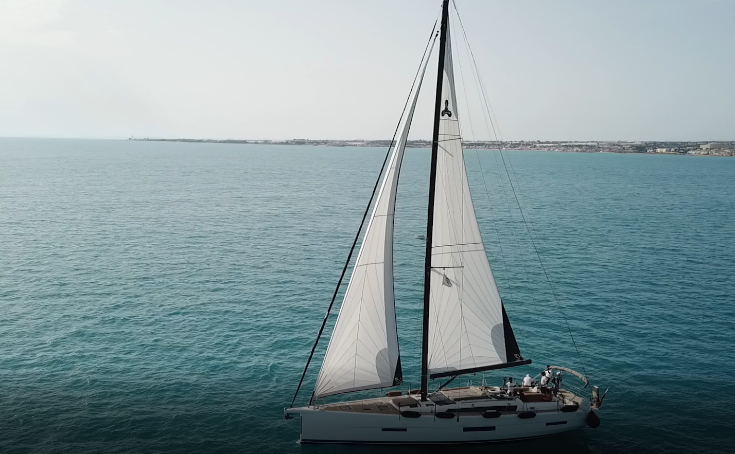 Dufour 56 | Invictus