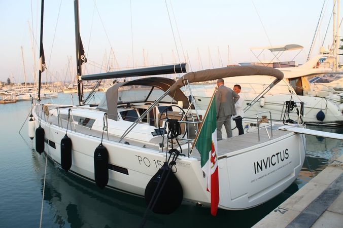 Dufour 56 | Invictus