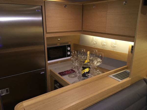 Dufour 56 | Invictus