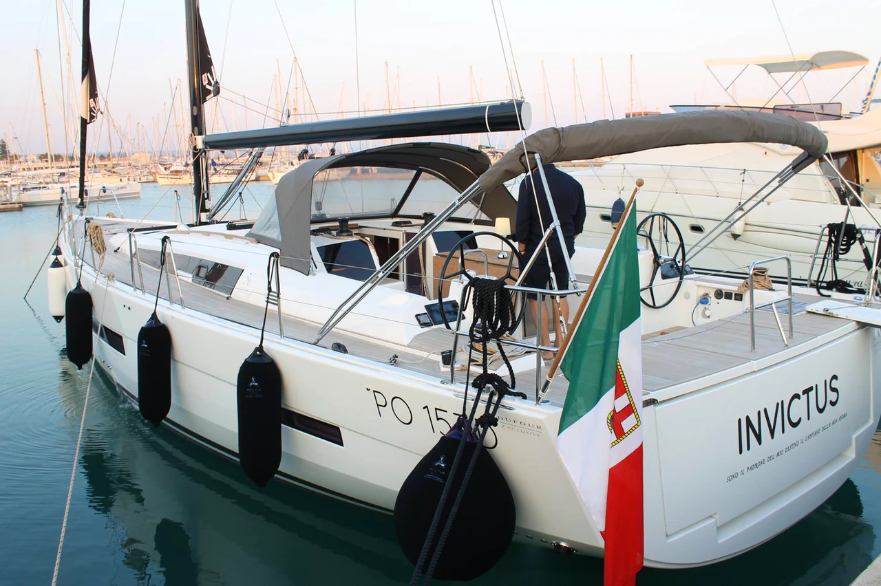 Dufour 56 | Invictus