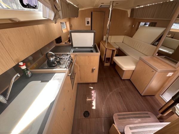 Beneteau Oceanis 41.1 | Targa