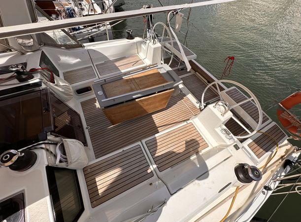 Beneteau Oceanis 41.1 | Targa