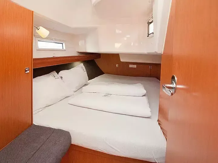 Bavaria Cruiser 37 | Gospoja