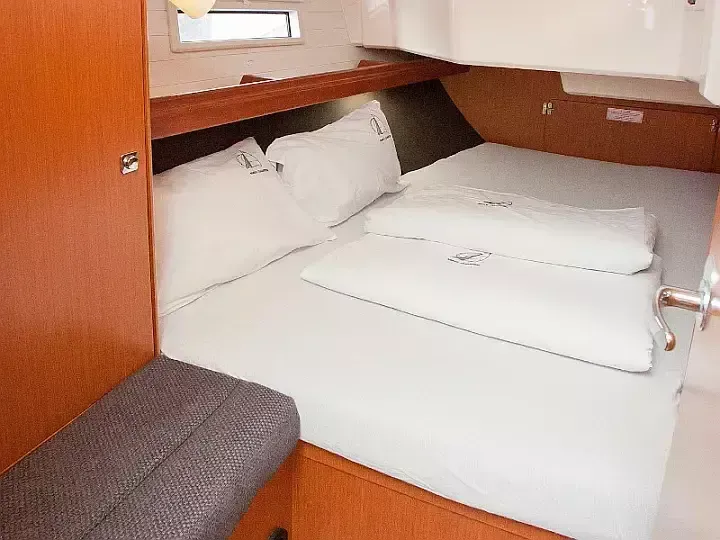 Bavaria Cruiser 37 | Gospoja