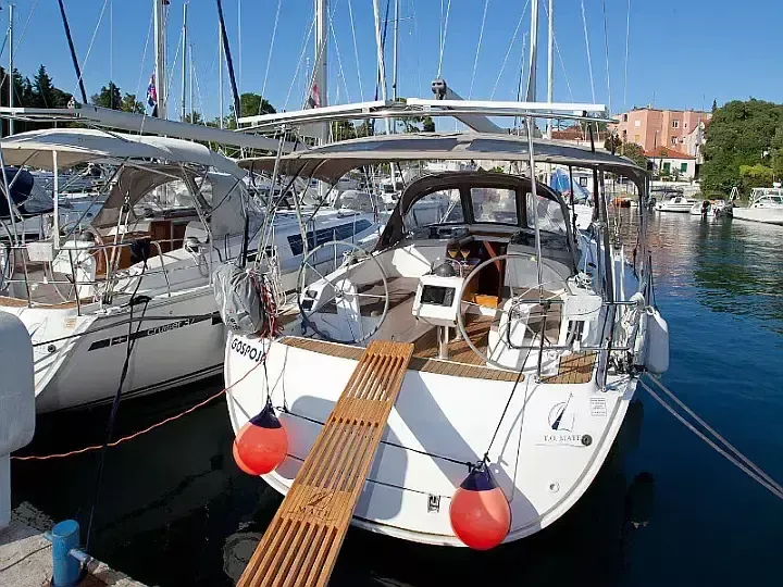 Bavaria Cruiser 37 | Gospoja