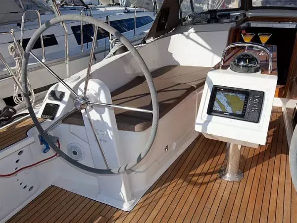 Bavaria Cruiser 37 | Gospoja