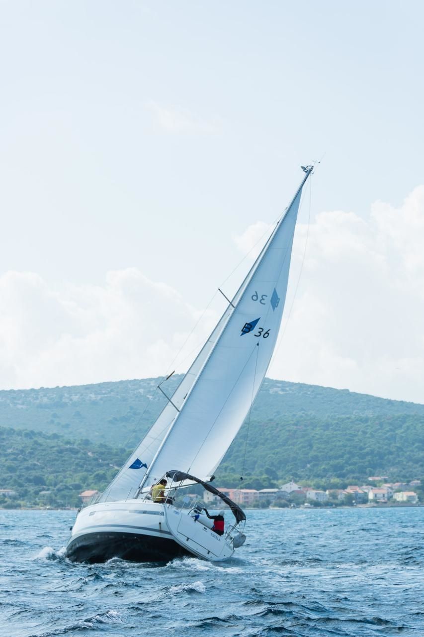 Bavaria Cruiser 36 | Estela