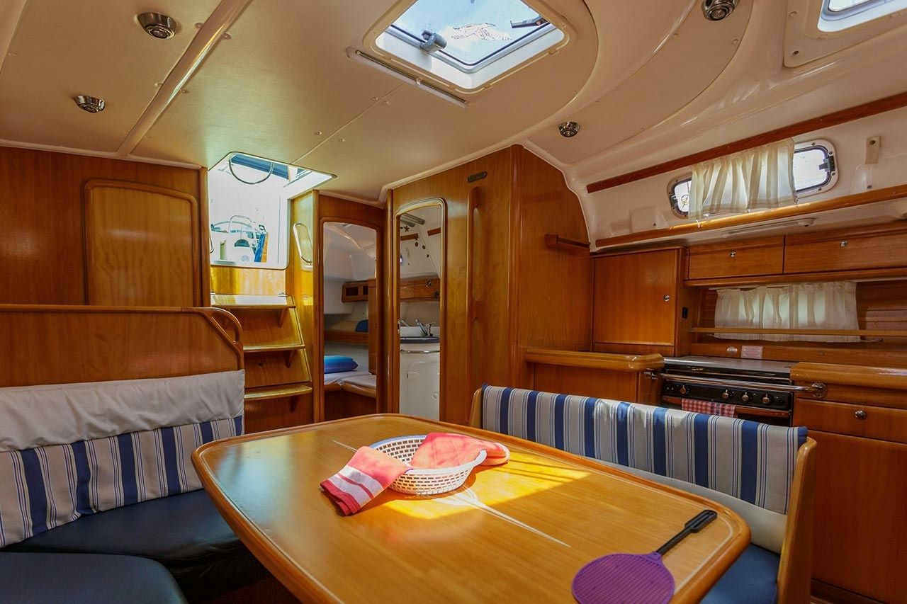 Bavaria 42 Cruiser | Lady Clam