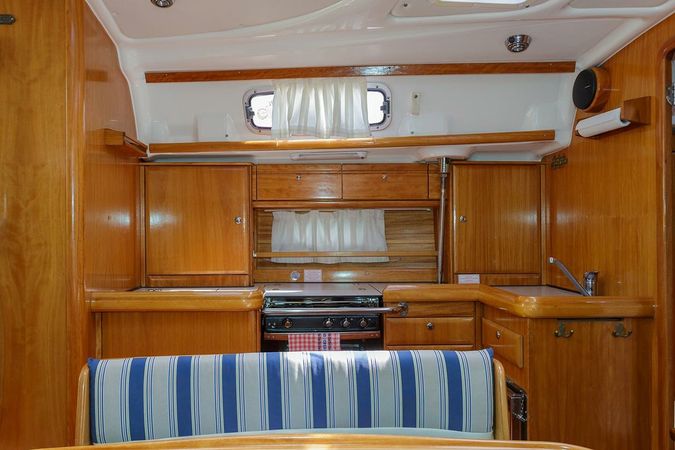 Bavaria 42 Cruiser | Lady Clam