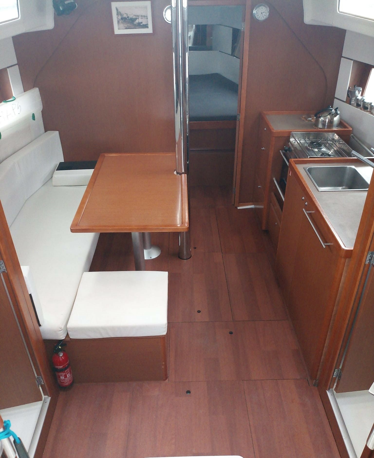 Beneteau Oceanis 38 | Monica