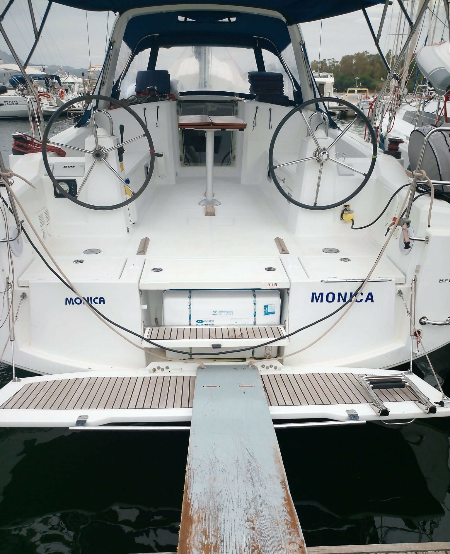 Beneteau Oceanis 38 | Monica
