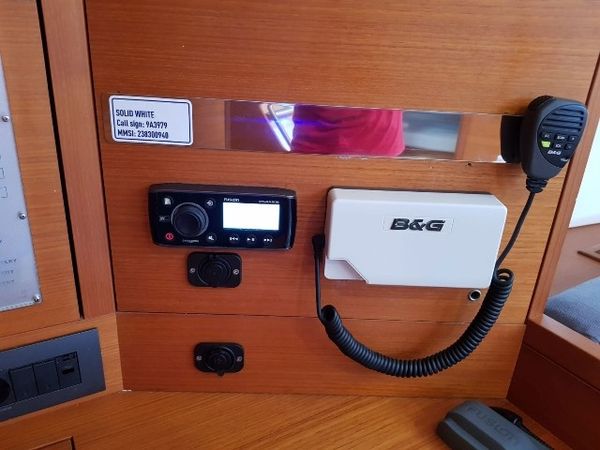 More 55 | Solid White