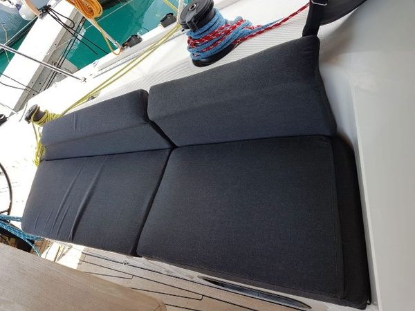 More 55 | Solid White