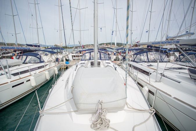 Bavaria Cruiser 46 | Sun of Life